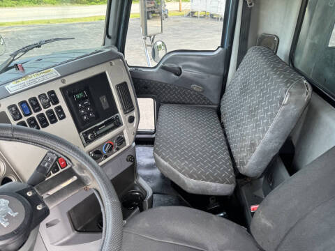 2013 Mack Granite