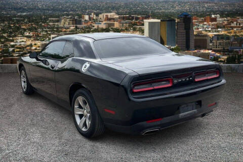 2016 Dodge Challenger SXT