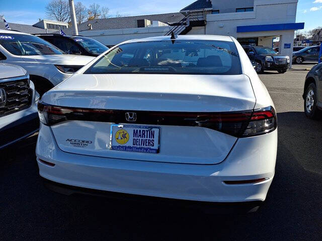 2025 Honda Accord SE