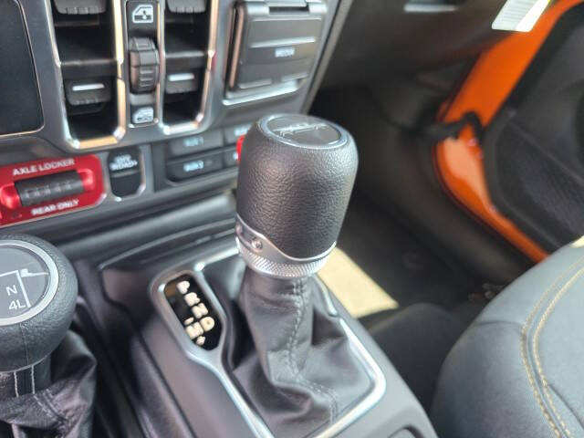 2025 Jeep Gladiator NightHawk