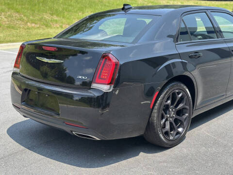 2019 Chrysler 300 S