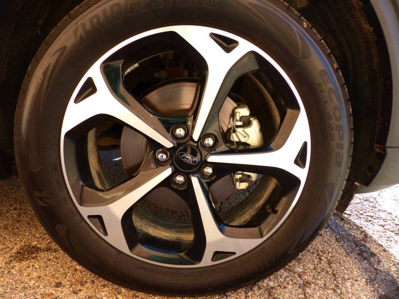 2025 Ford Escape ST-Line Select