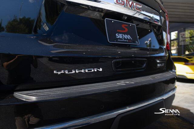 2021 GMC Yukon XL SLT