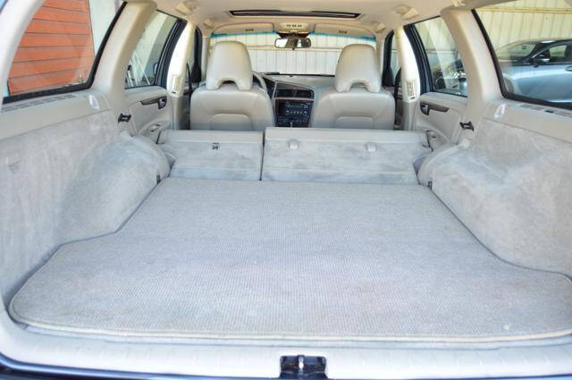2005 Volvo XC70