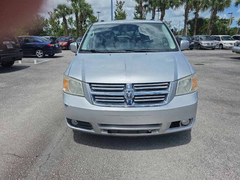 2010 Dodge Grand Caravan SXT