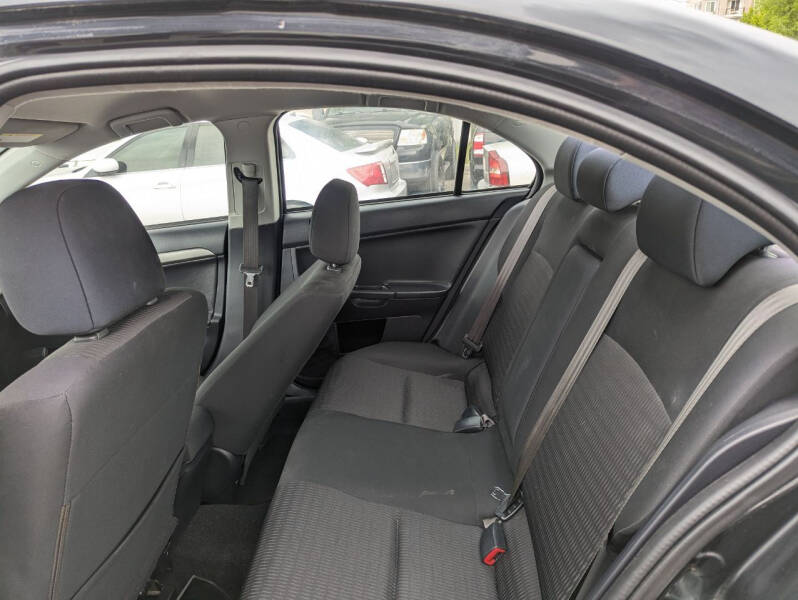 2013 Mitsubishi Lancer SE