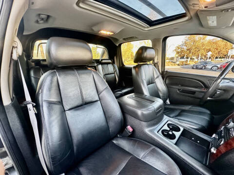 2011 Chevrolet Avalanche LT