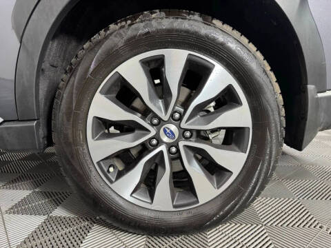 2024 Subaru Outback Touring