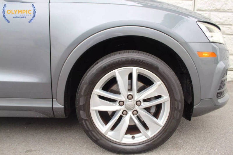 2016 Audi Q3 2.0T Premium Plus