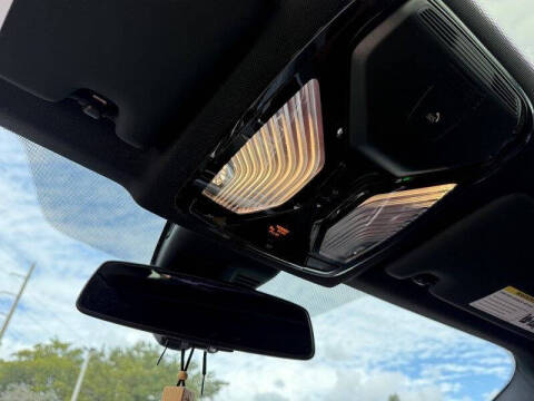 2023 BMW 3 Series 330i