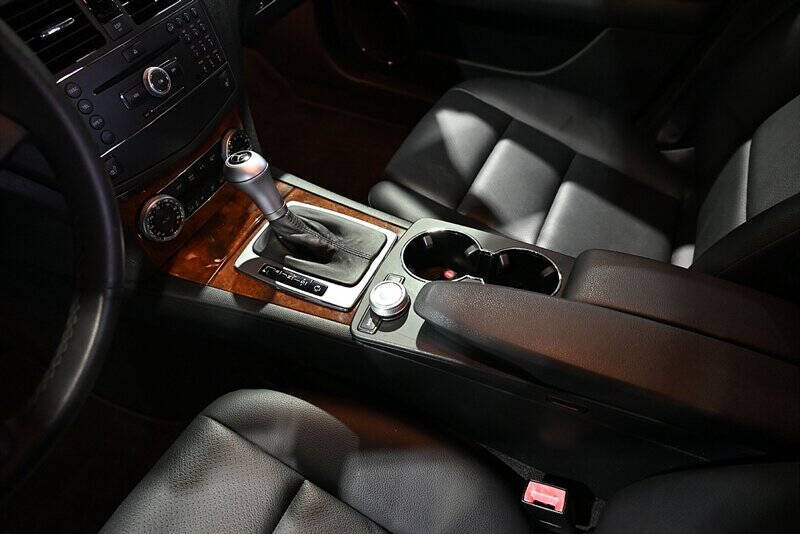 2009 Mercedes-Benz C-Class 43