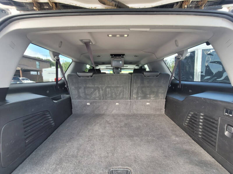 2016 Chevrolet Suburban LTZ