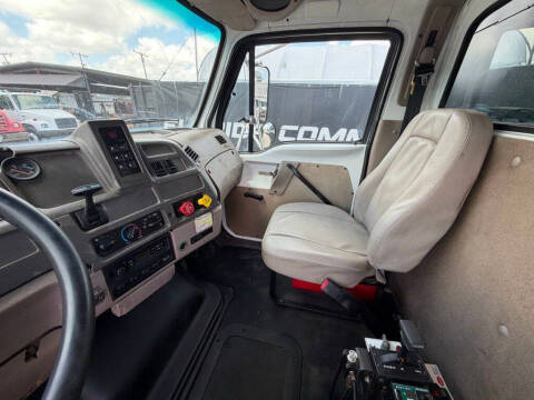 2002 Sterling LT7500 Series