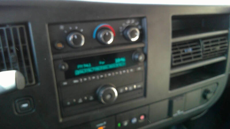 2022 Chevrolet Express 2500