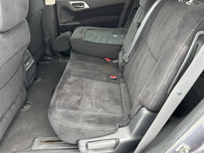 2014 Nissan Pathfinder SV