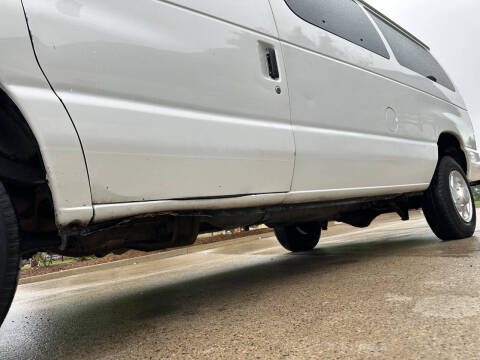 2001 Ford E-Series E-350 SD XLT