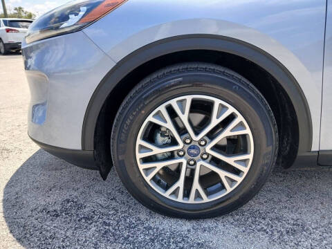 2022 Ford Escape Hybrid SEL