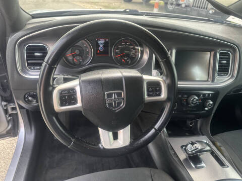 2014 Dodge Charger SXT