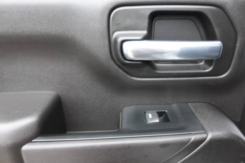 2024 GMC Sierra 2500HD Pro