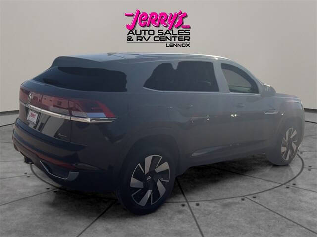2024 Volkswagen Atlas Cross Sport SE 4Motion