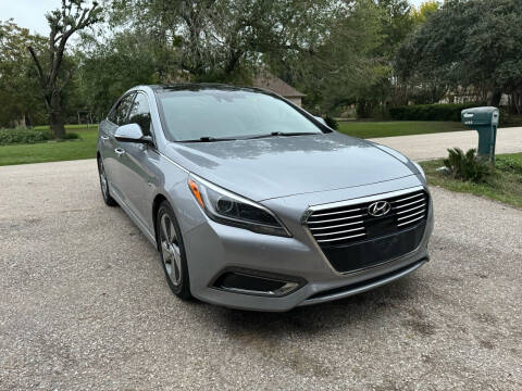 2016 Hyundai Sonata Hybrid for sale at Sertwin LLC in Katy TX