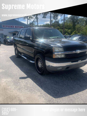 2005 Chevrolet Avalanche for sale at Supreme Motors in Leesburg FL