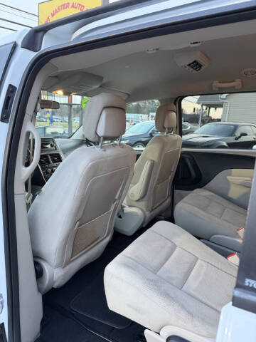 2014 Dodge Grand Caravan SE