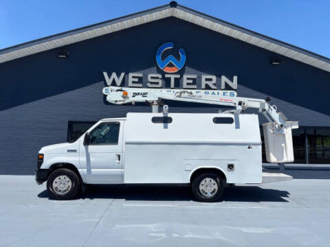 2017 Ford E350 Bucket Van