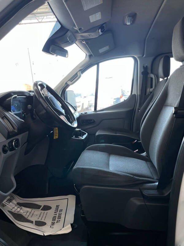 2017 Ford Transit