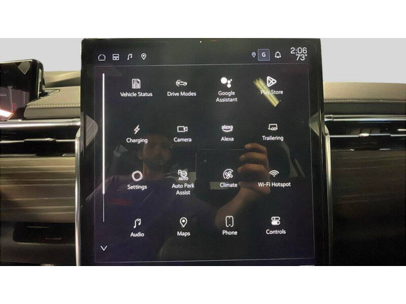 2025 GMC Sierra EV Denali