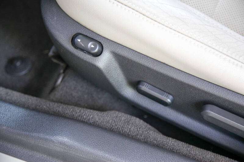 2013 Ford Mustang GT Premium