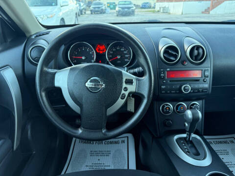 2010 Nissan Rogue S Krom