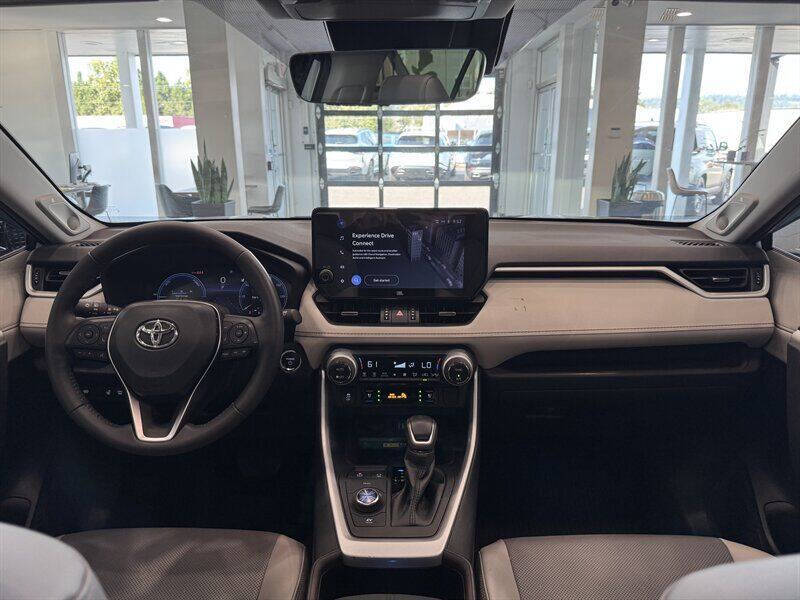 2023 Toyota RAV4 Hybrid Limited