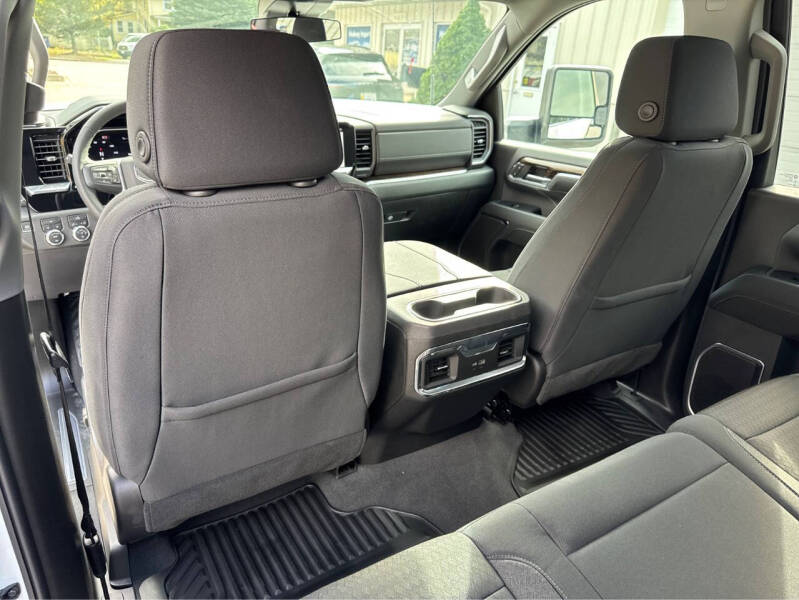 2024 GMC Sierra 2500HD SLE