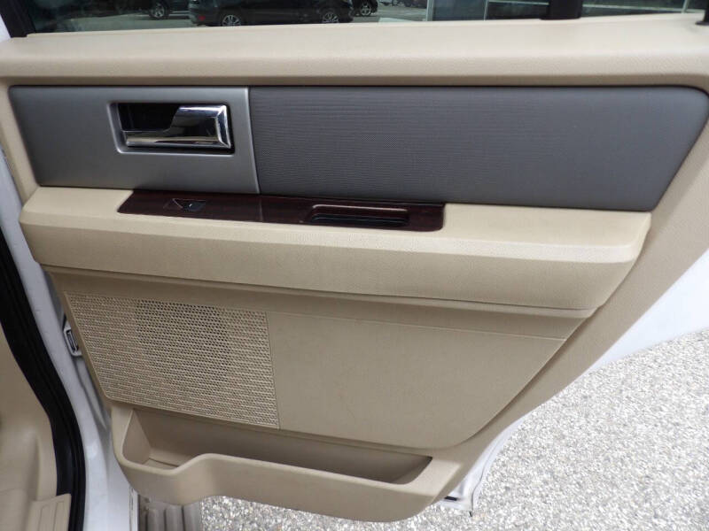 2011 Ford Expedition XLT