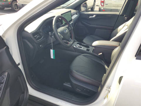 2026 Ford Escape Hybrid ST-Line Elite