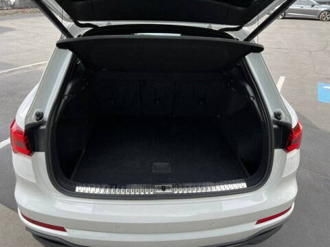 2023 Audi Q3 quattro S line Premium 45 TFSI