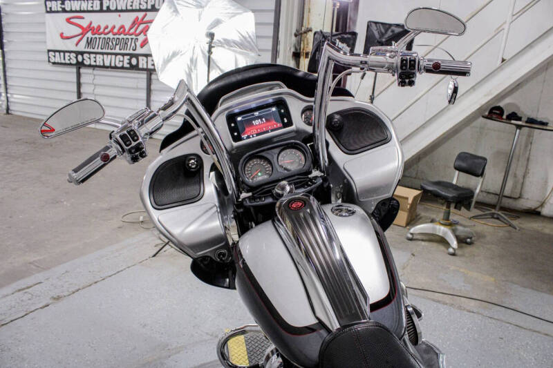 2019 Harley-Davidson CVO Road Glide