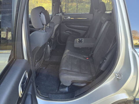 2011 Jeep Grand Cherokee Laredo