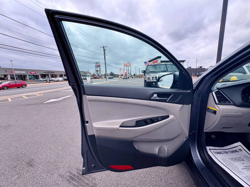 2016 Hyundai Tucson SE