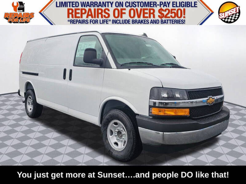 2025 Chevrolet Express 2500