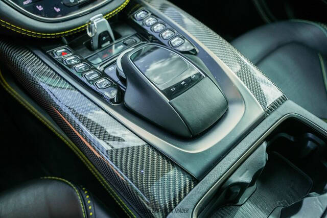 2021 Aston Martin DBX