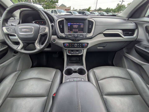 2022 GMC Terrain SLE