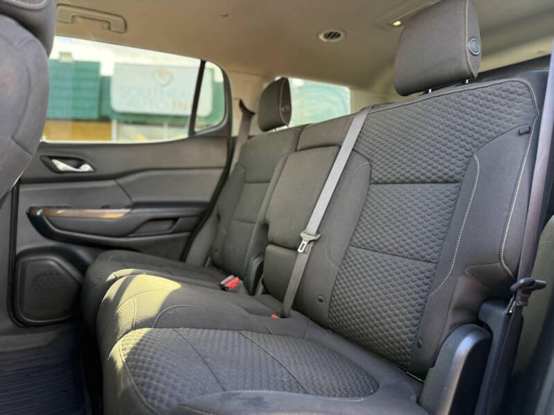 2019 GMC Acadia SLE-1