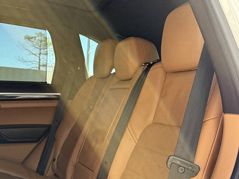 2017 Porsche Cayenne S