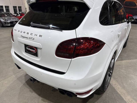 2013 Porsche Cayenne GTS