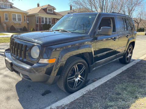 2011 Jeep Patriot for sale at Apollo Motors INC in Chicago IL