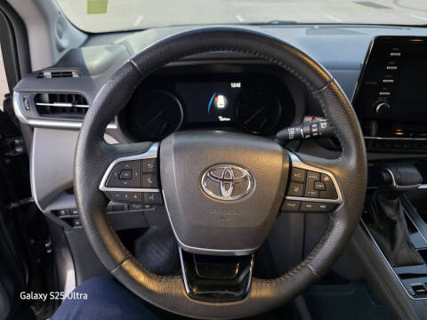 2021 Toyota Sienna Limited 7-Passenger