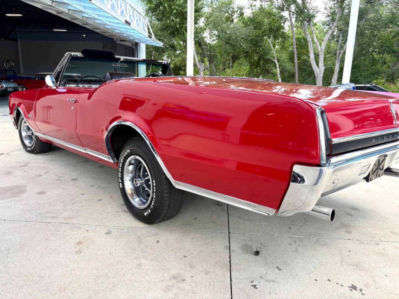1967 Oldsmobile Cutlass Supreme 15