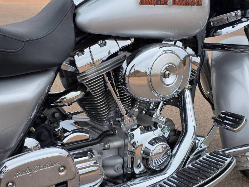 2002 Harley-Davidson FLHTC Electra Glide Classic